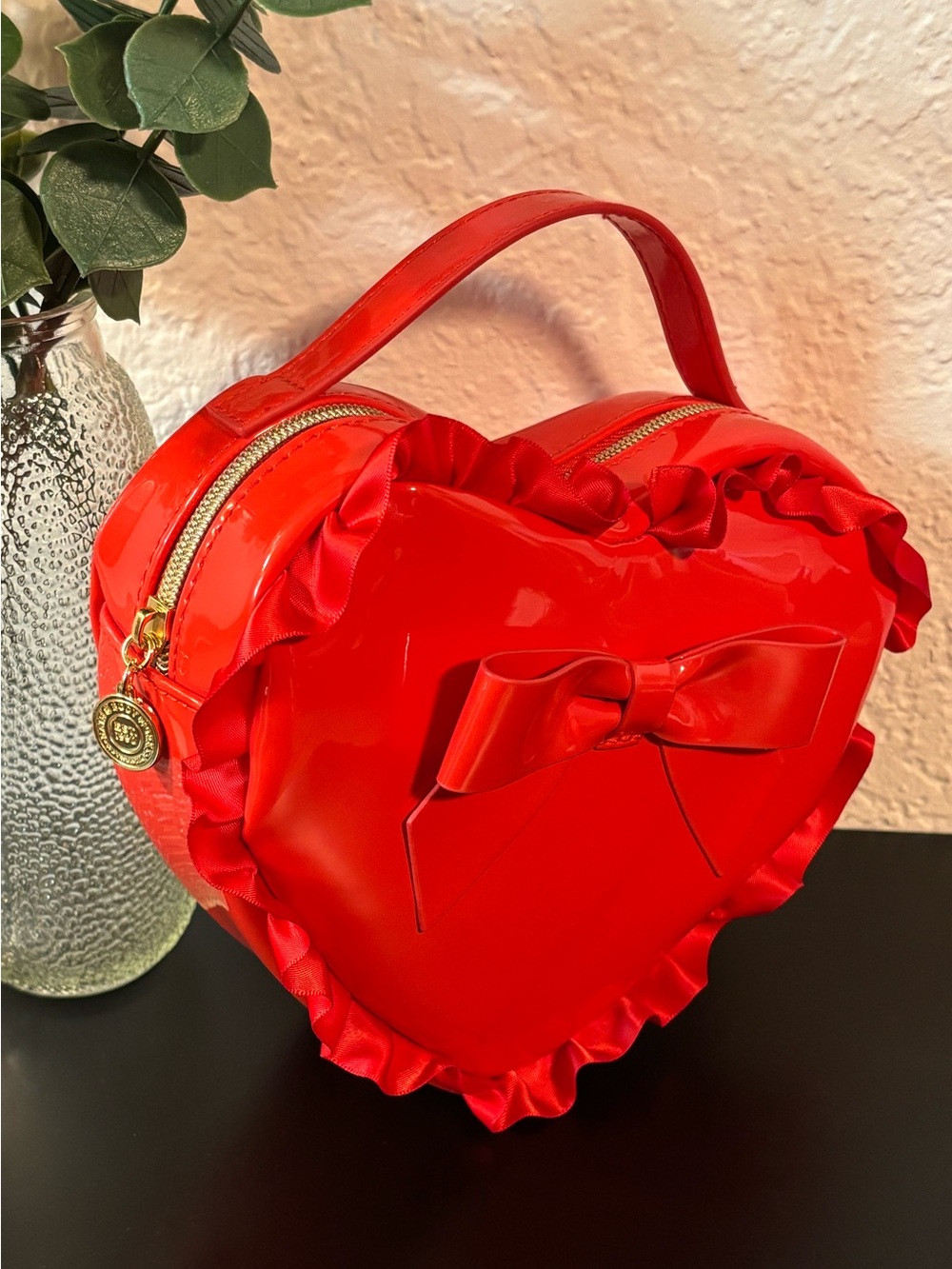 Red Heart-Shaped Bow Accent Handbag